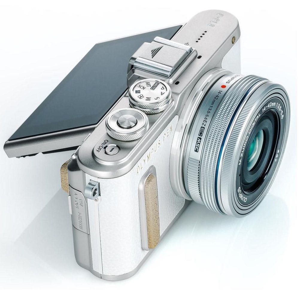 Фотоаппарат системный Olympus PEN E-PL8 White 14-42 II R Silver