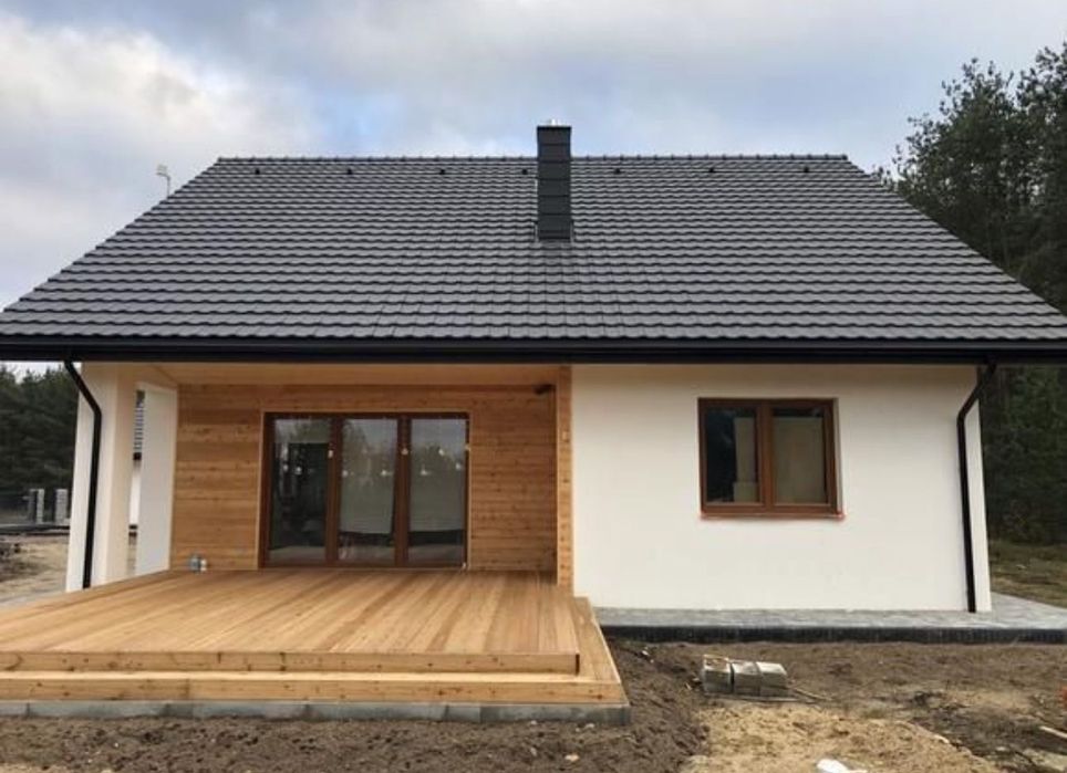 Executam case din panouri Sandwich