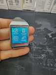 Samsung Gear S soati sotiladi.