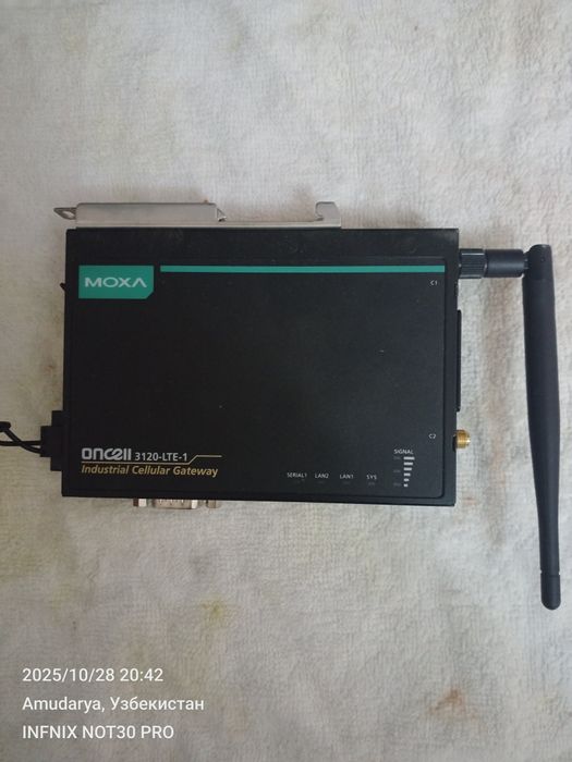 MOXA OnCell 3120-LTE-1 — bu sanoat darajasidagi LTE (4G) router/modem