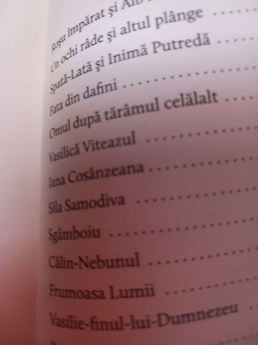 Colecția basmele romanilor