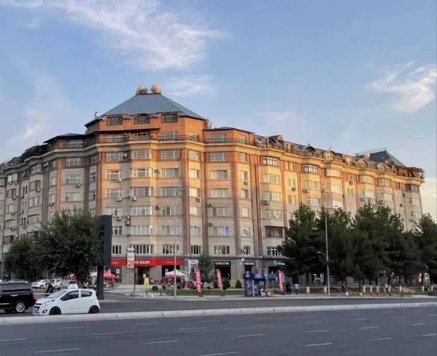 Квартира Les Ailes Метро Ойбек  Габус 4/3/7 280 кв.м