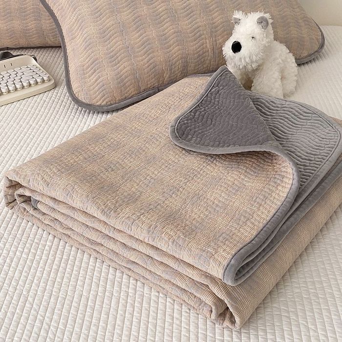 Покрывало продается