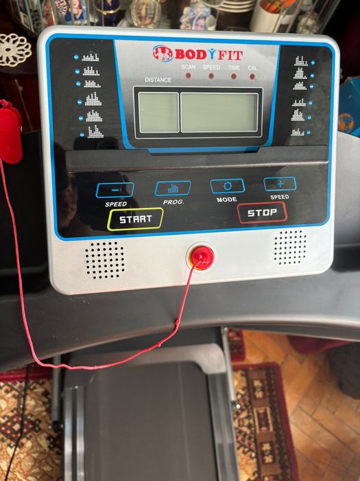 Banda de alerga BODYFIT aproape noua