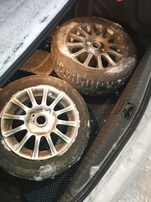 Продам 4диска состояние хорошее ровные без трещин.подходит на Ваз и Фо