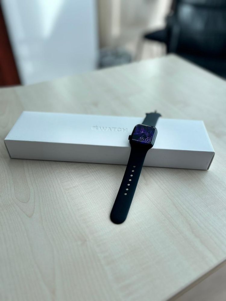 Apple Watch 8 series 41мм