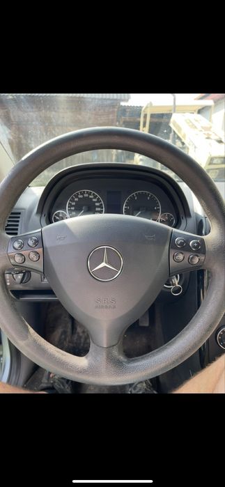 Vand sau schimb mercedes A class 180 CDI Diesel