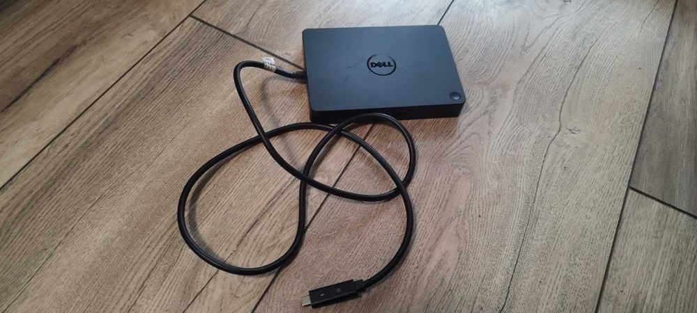 Докинг станция Dell WD15 K17A USB-C +Зарядно Dell 180W 19.5V 9.23A