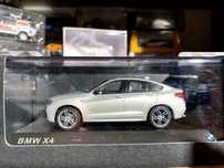 HERPA BMW X4 Xdrive machetă auto dealer edition scara 1:43