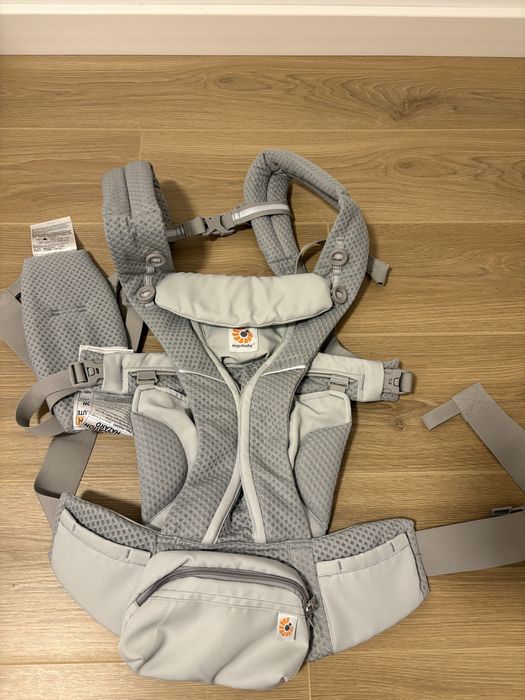 Marsupiu Ergobaby Omni Breeze Pearl Grey