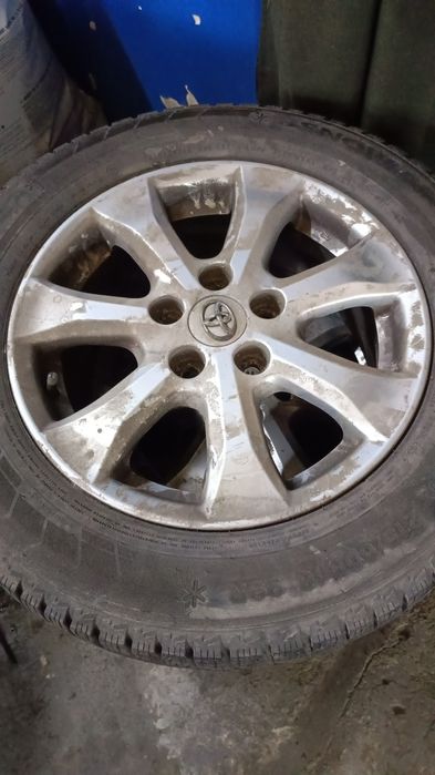 Продам резину с дисками зимние липучка