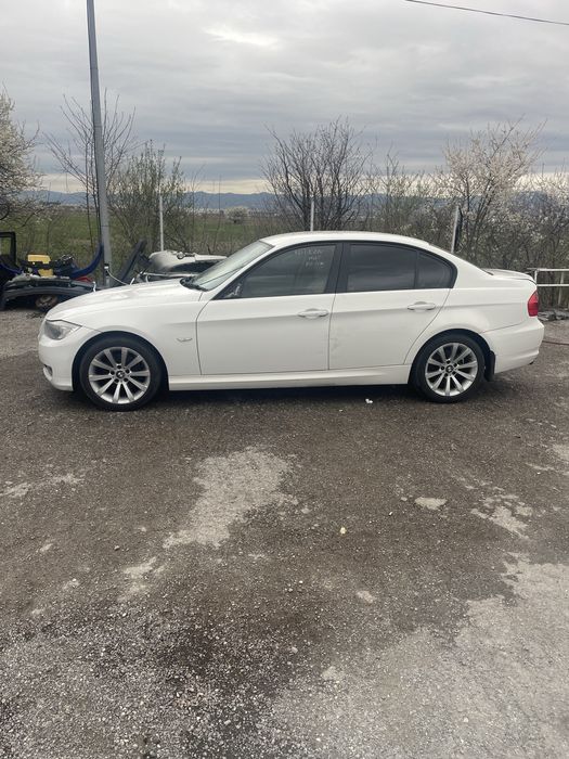 БМВ 320i 2011 г. 170 к.с.