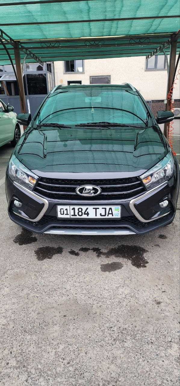 Lada Vesta SW Cross