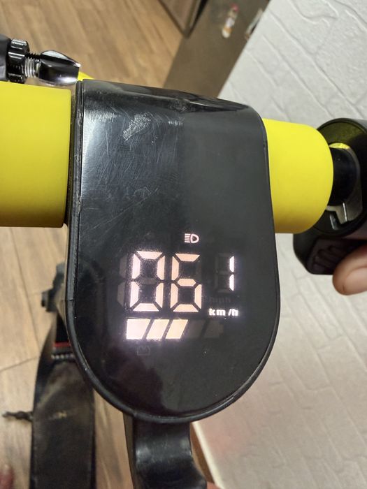 Vand trotineta electrica LEXGO S8+ light-up