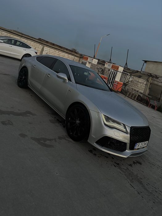 Audi A7 quattro 2012