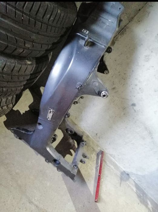 Рамка рама 636 zx6r  2005 2006 с немски документи