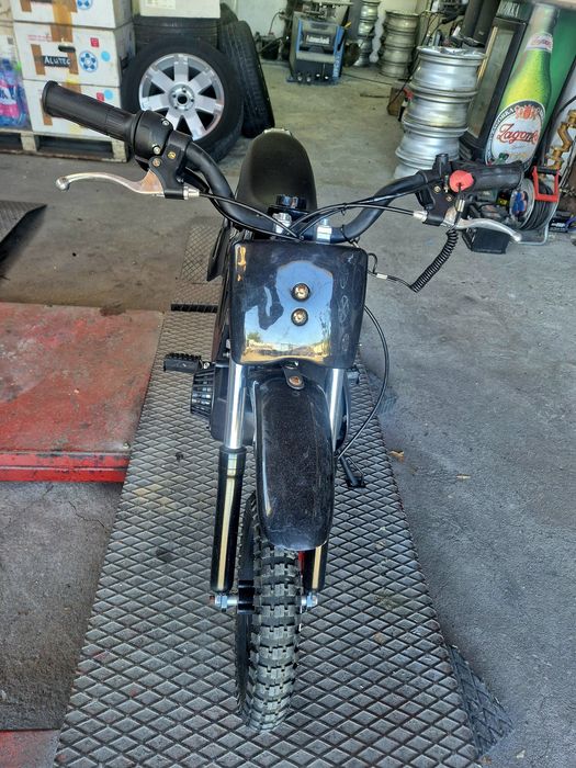 Детско кросово моторче Dirt Bike 49кубика