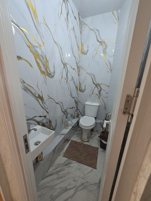 Продаётся 4 комнатная квартира