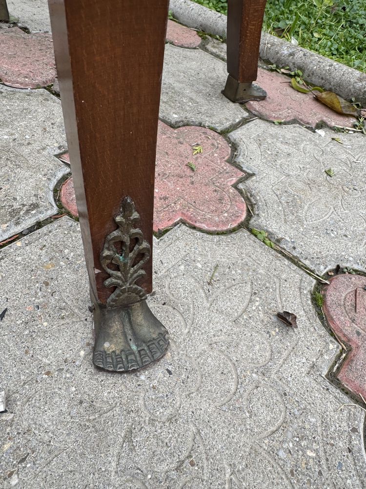 Masuta empire din lemn cu ornamente bronz si blat marmura
