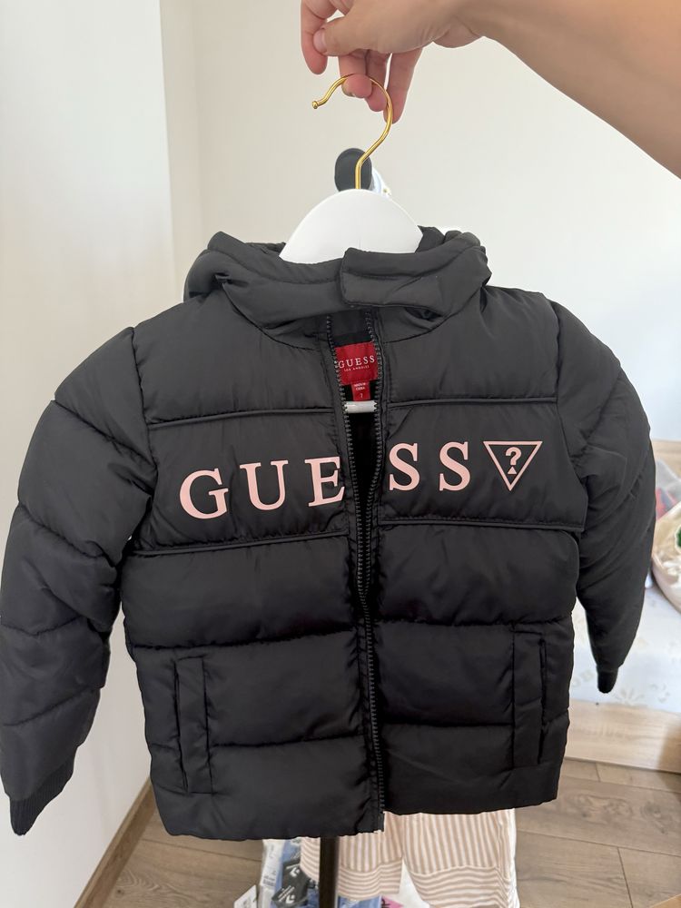 Guess , Mayoral , Liu jo