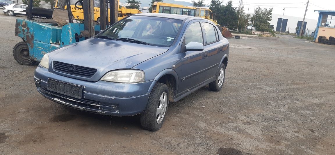 Опел Астра 1.7 tdi  на части !
