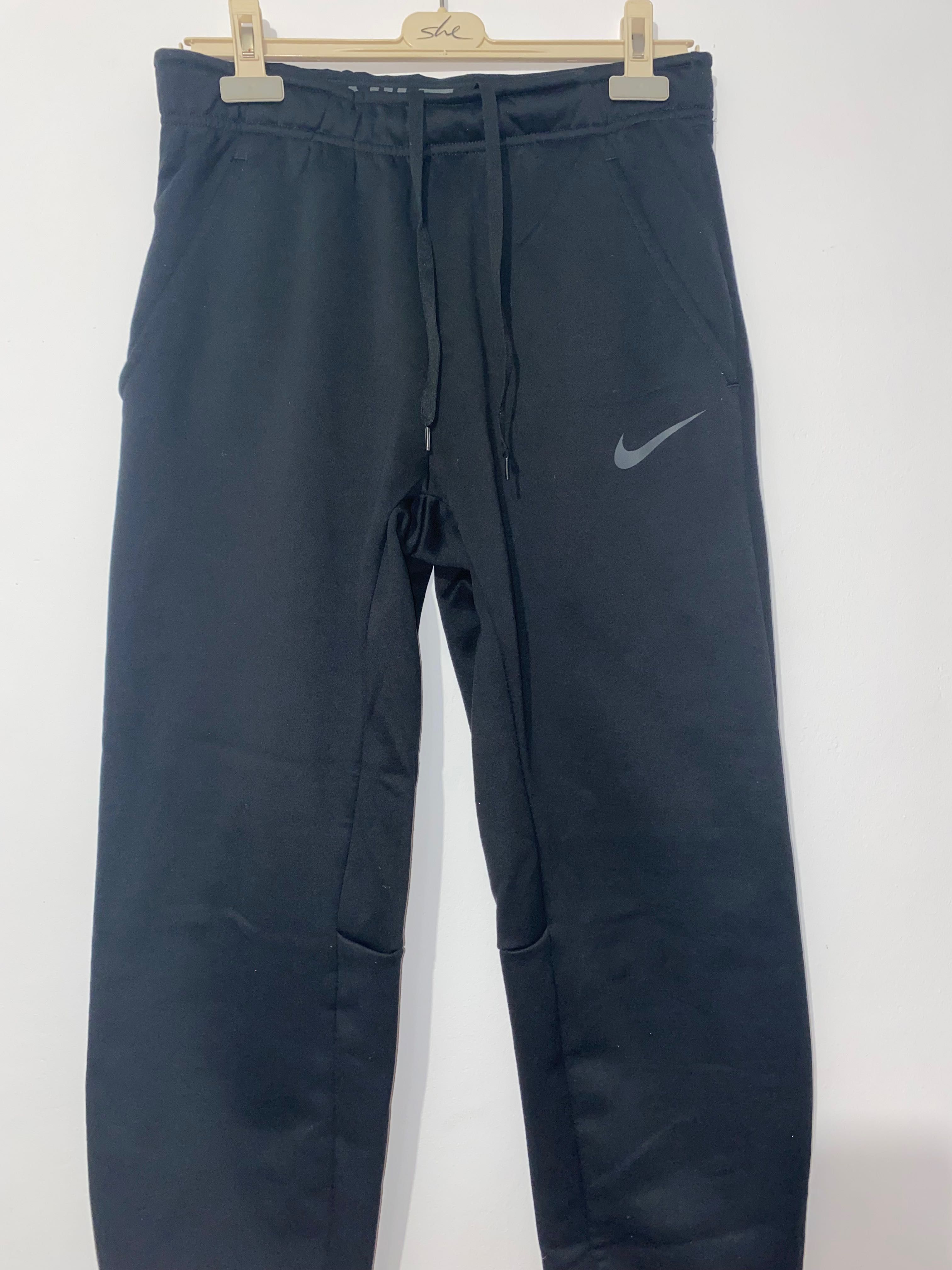 Pantaloni de trening  nike - marimea S