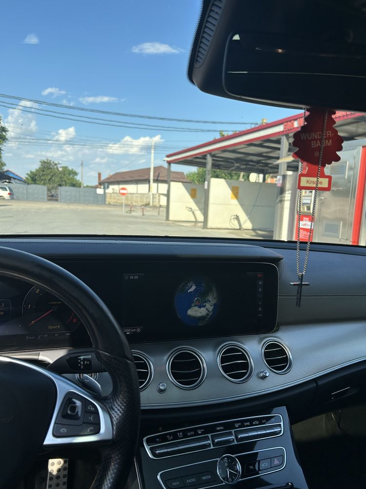 Mercedes E class