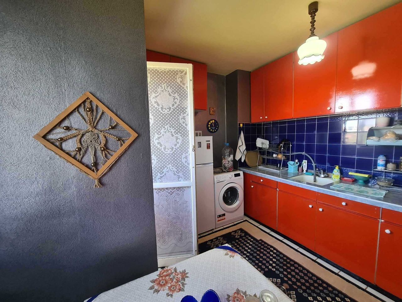 Продава се Тристаен апартамент в Хасково, Любен Каравелов - 89 кв.м за 888 €/кв.м - Снимка #5