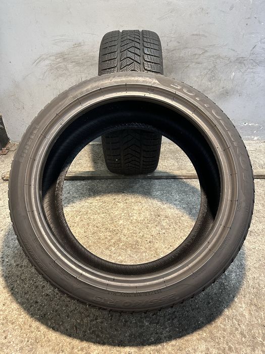 Гуми 255/40/19 PIRELLI Sottozero Winter
