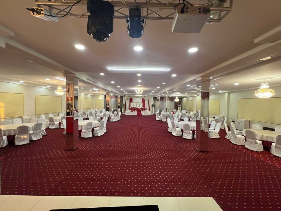 Продаю Банкетный Зал р-н КСК в связи с расширением