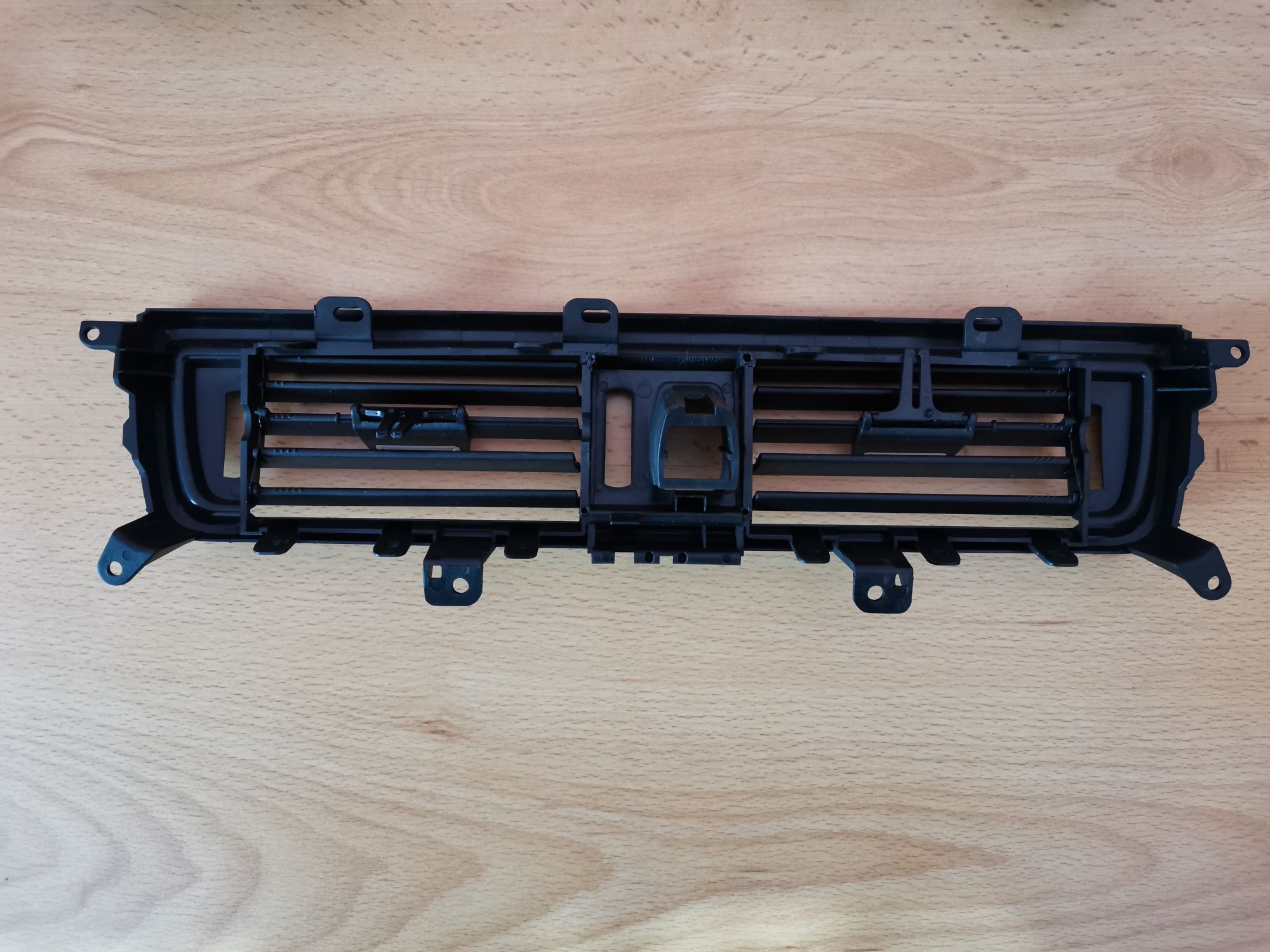 Духалки за BMW F10/F11