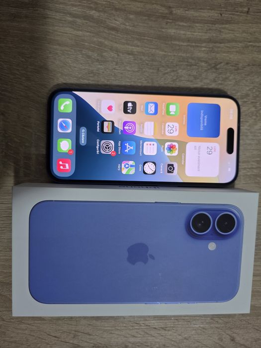 Iphone 16 ultramarine