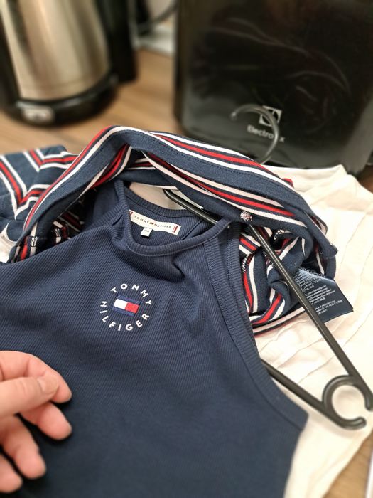 Tricouri Tommy Hilfiger mas 140