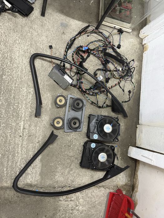 Sistem hi fi bmw e90 e91 boxe hi fi bmw subwooofere hi fi bmw