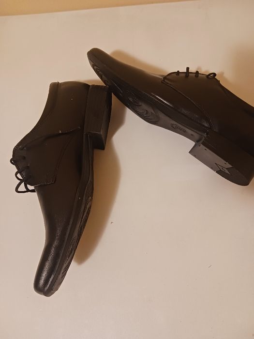 Български официални мъжки обувки