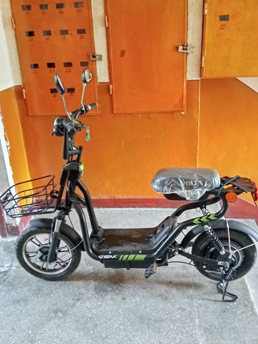 De vânzare bicicleta electrica