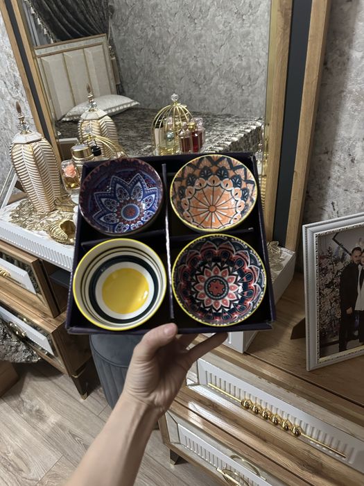 Бокс из красивых пиалушек