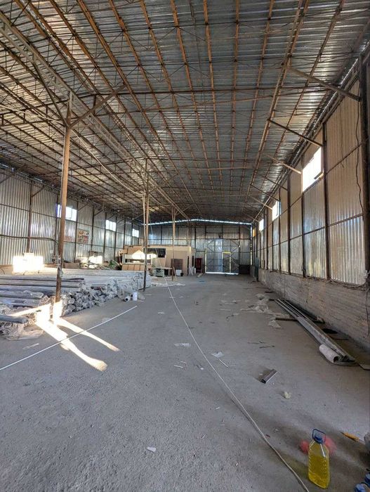 Сдается ангар 1000 м² под склад или производства. Адрес Сурум.