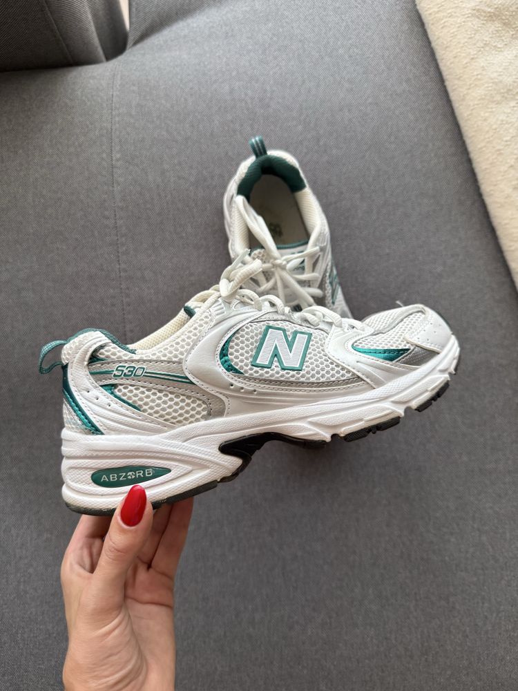 NEW BALANCE Спортни обувки MR530
