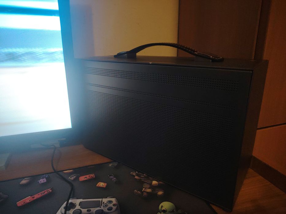 Vând PC gaming sau schimb cu laptop gaming