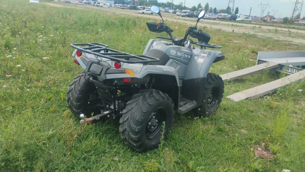 Goes cf moto 400cc 4x4 cu troliu