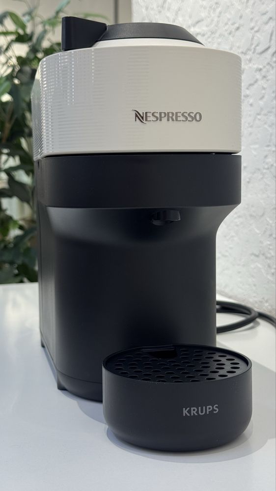 машинка для кофе Nespresso Vertuo Pop