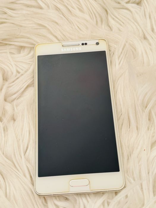 Смартфон Samsung SM-A500F Galaxy A5