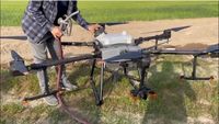 Обработка полей, опрыскивание с помощью дронов. 6000тг га