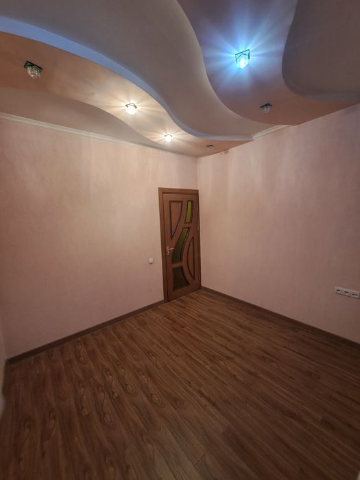 Продаю 3/3/5 на Юнусабаде-9, улучшен.Б-2х6