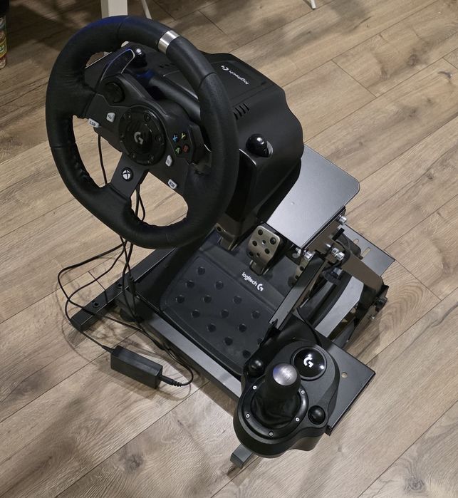 Logitec G920 Комплект Волан Педали Стойка Скоростен лост