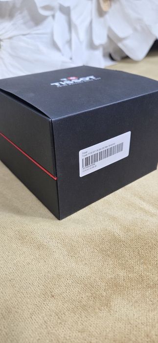 Ceas cronograf TISSOT cu o curea de piele, Auriu, VERDE INCHIS