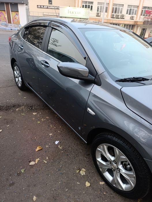 Продам свой Onix premier 2, 6 позиция