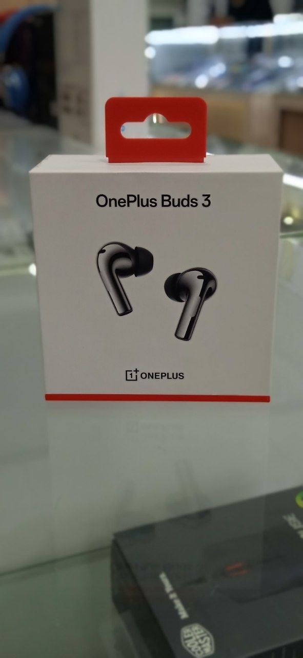OnePlus Buds 3 наушники с адаптивным шумоподавлением