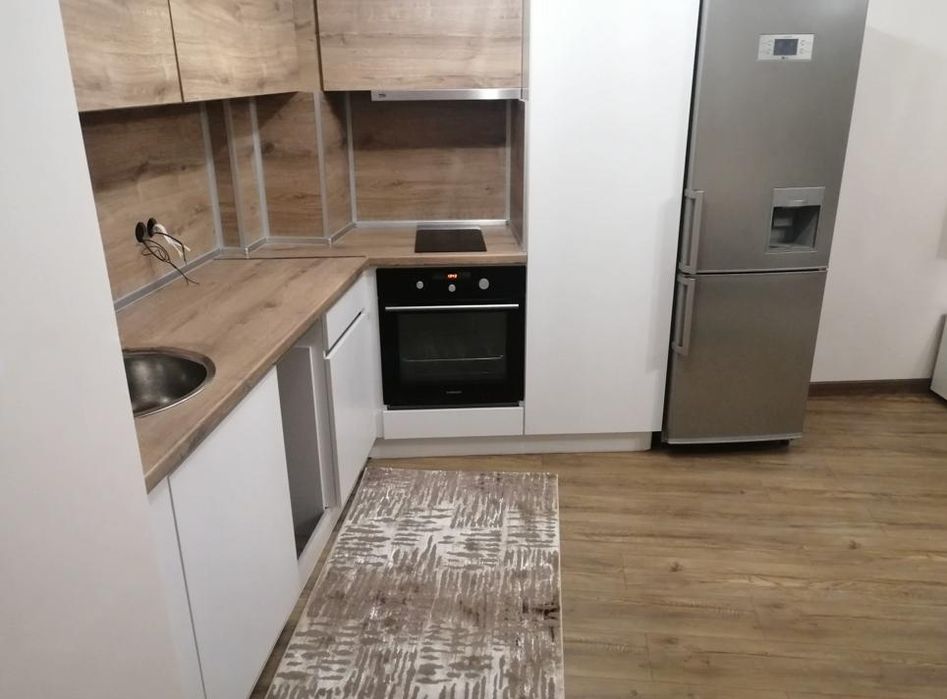 Дава се под наем Двустаен апартамент в Пловдив, Южен - 70 кв.м за 400 € - Снимка #2